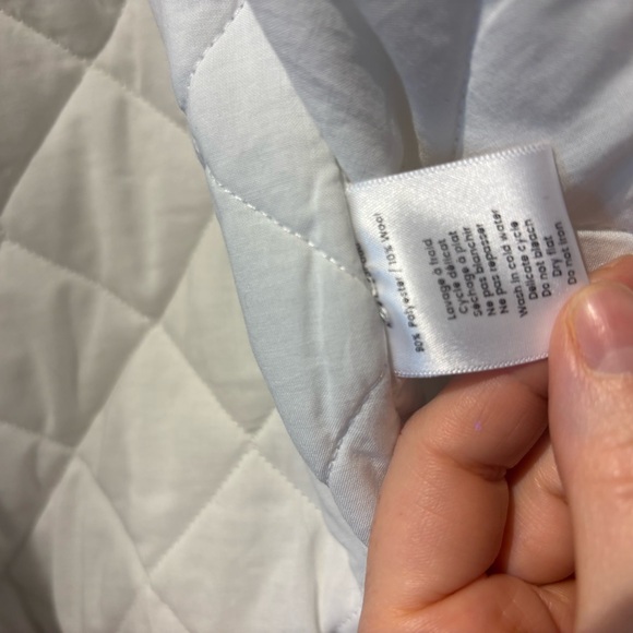 Angela Cream Bomber Jacket - Dailystory - Picture 9 of 10